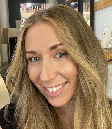 Marta Bednarska — właścicielka, Mistrz Fryzjerstwa i Trycholog, salon Prohair Łódź